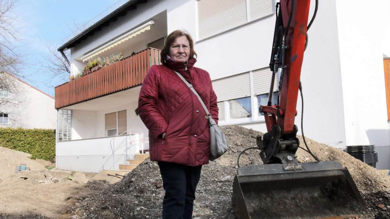 Foto - Alman sevicilerin "Almanyası"! Kendi pisliğini temizledi faturayı yaşlı kadına kesti