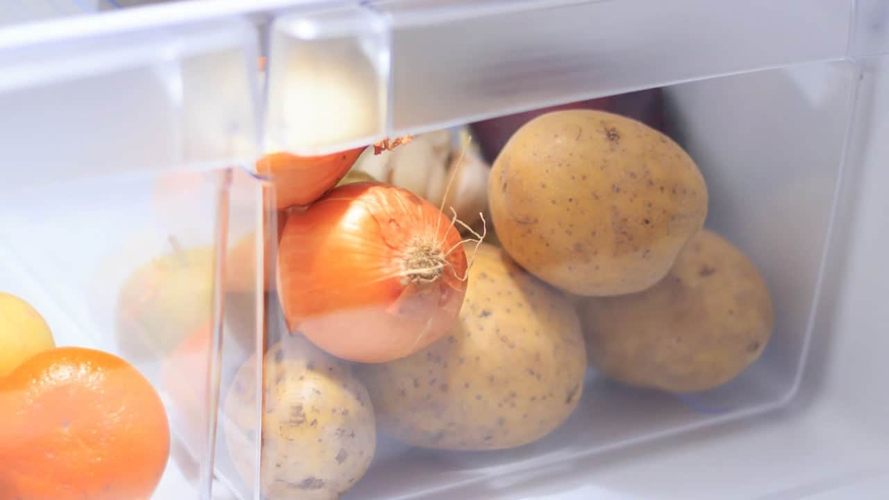 Aman dikkat bu hatayı yapmayın! Patates buzdolabında saklanır mı?