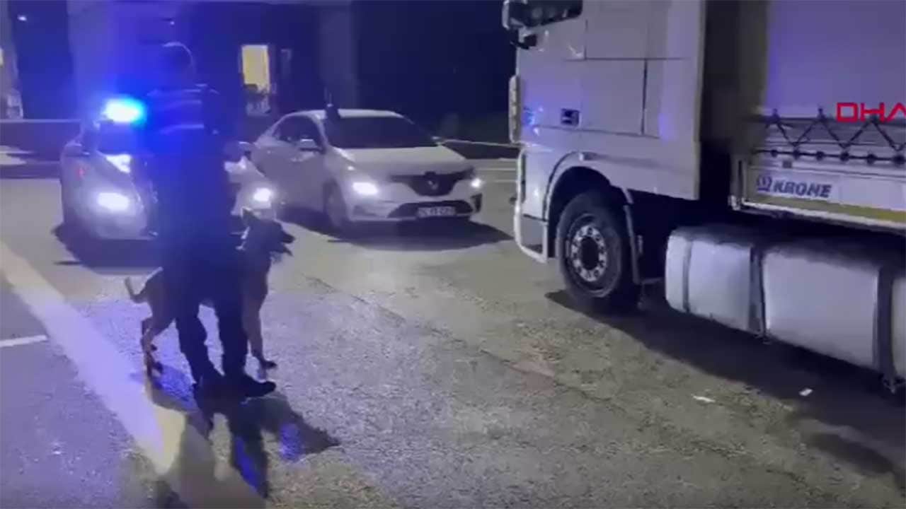 Ambarlı Limanı’ndan şaşırtan manzara! Un çuvallarında tonlarca uyuşturucu