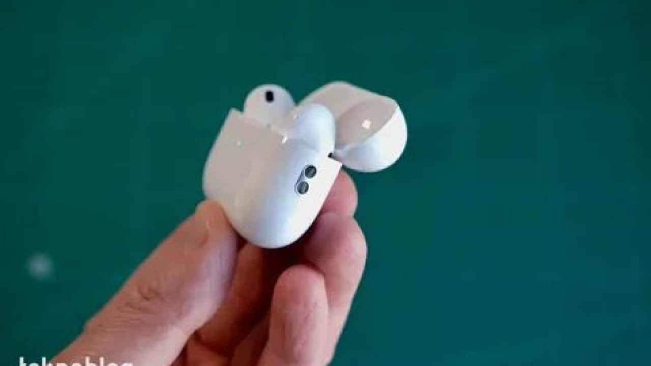 Foto - Apple cephesinden heyecanlandıran hamle! Kameralı AirPods için geri sayım başladı!