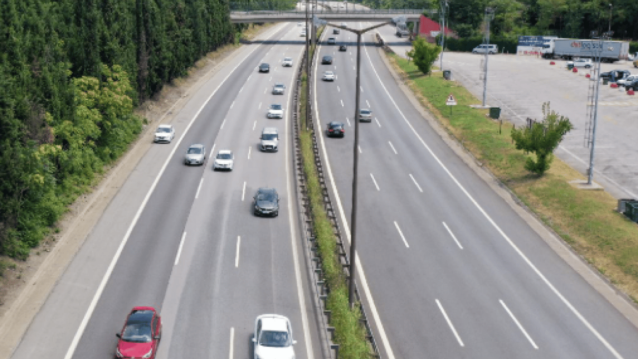 Foto - Artık isteseler de hız yapamayacaklar: Tam otomatik hız sınırlaması geliyor