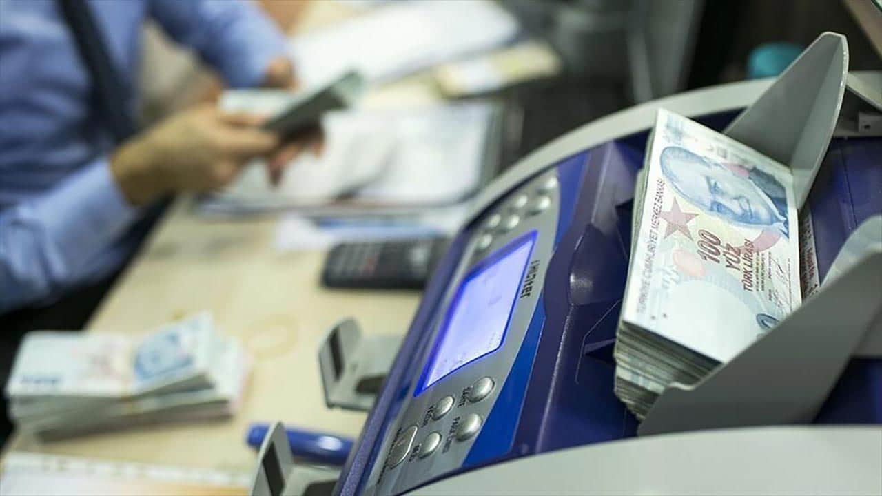 Foto - Asgari ücret zammı sonrası tüm gözler memura çevrildi! Ocak 2026 zamlı maaş tablosu netleşiyor: En düşük memur maaşı bu olacak...