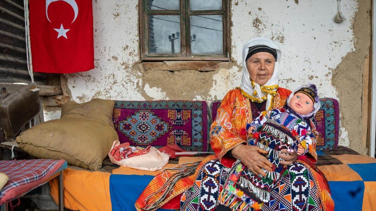 Foto - Asırlardır yaşatılıyor! Nebiköy'ün geleneksel kıyafetleri ilgi çekiyor