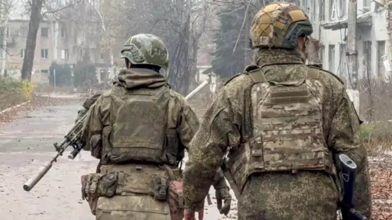 Foto - Asker cinnet getirdi: Ölü ve yaralılar var