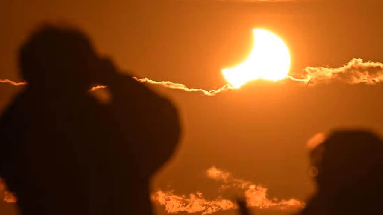Avrupa’da elektrik şebekesi sınavı! Herkes Güneş Tutulması’nı konuşuyor ama asıl etki gözden kaçtı
