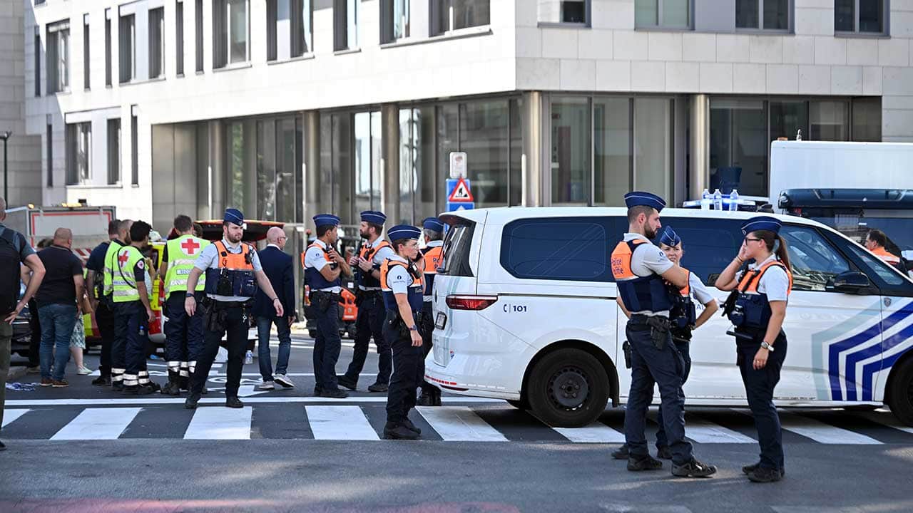 Foto - Avrupa'nın göbeğinde 2 patlama birden 
