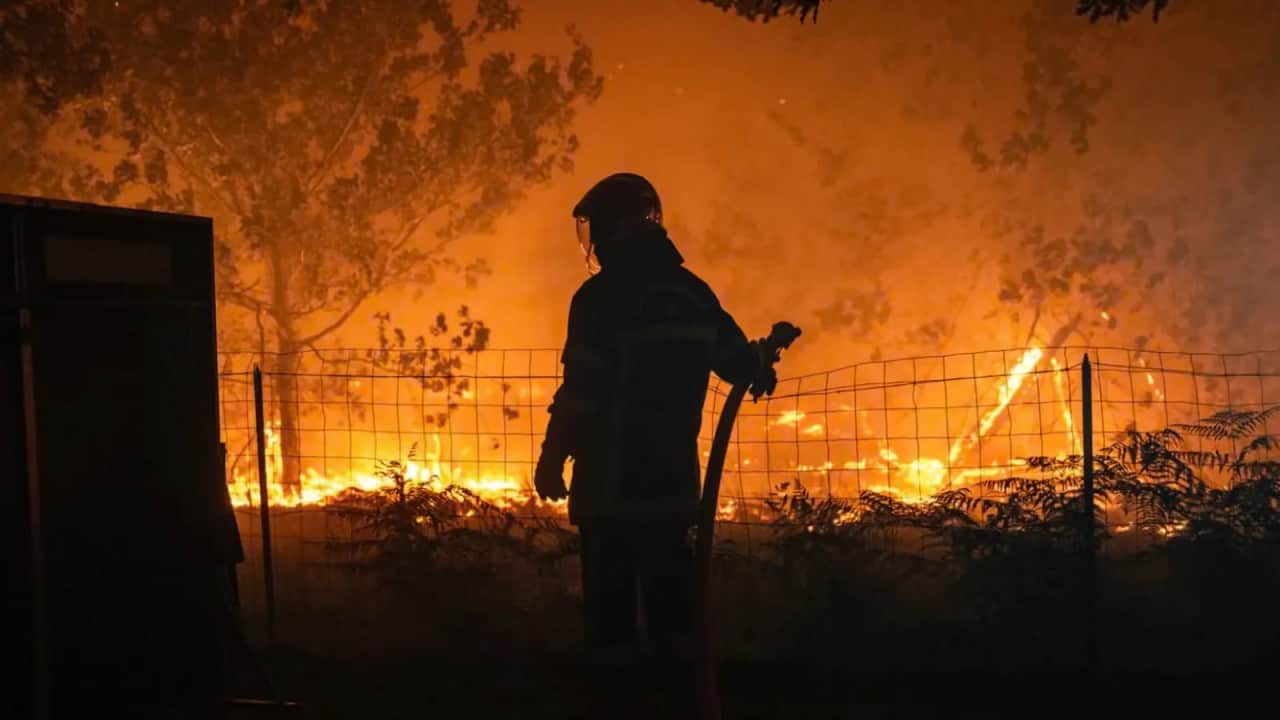 Foto - Aydın Çine, Balıkesir Susurluk ve Buca yangınları kontrol altına alındı 7/24 teyakkuzdayız