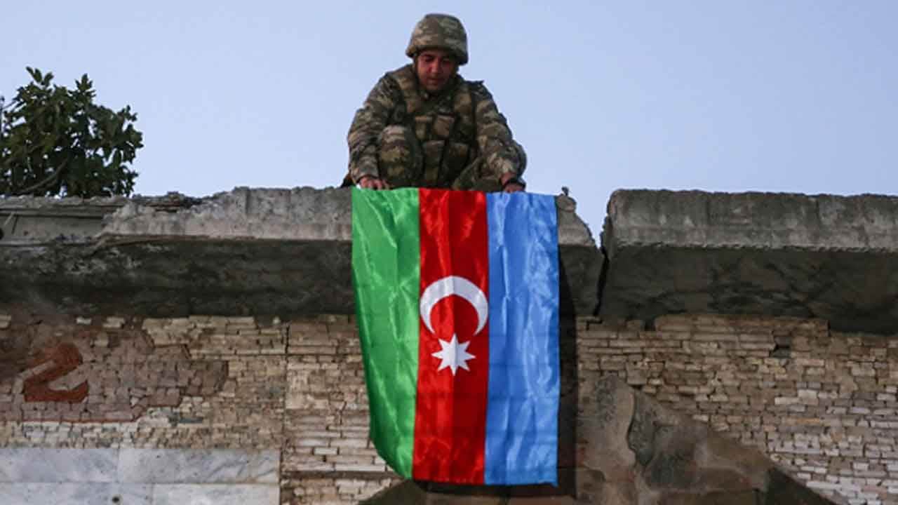 Foto - Azerbaycan'ın kritik isminden çok sert Türkiye tepkisi: 'Bunu yapanları hain olarak adlandırıyorum' 