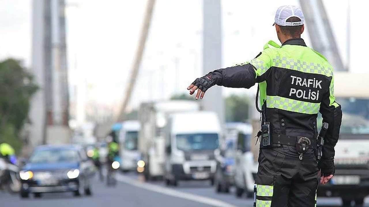 Foto - 'B sınıfı ehliyetim vardı' demeyin! Ruhsattaki cc tuzağına düşen yandı!