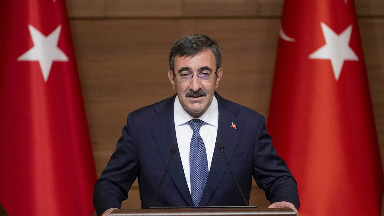 Foto - Bahçeli "Evine dönmeli" demişti! Erdoğan’ın yardımcısından "Selahattin Demirtaş" çıkışı