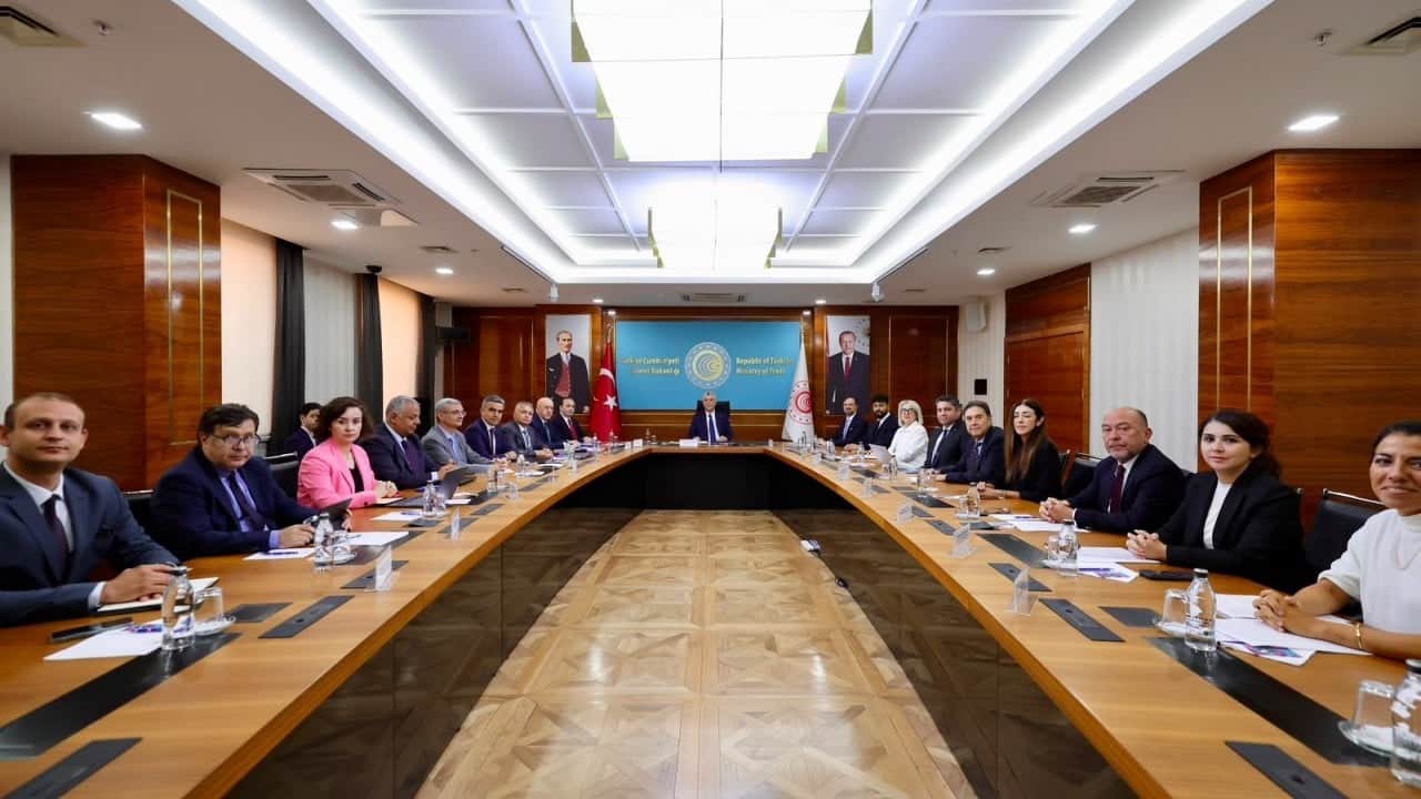 Foto - Bakan Bolat, şirketlerin CEO’ları ile görüştü Brezilyalı yatırımcının gözdesi Türkiye