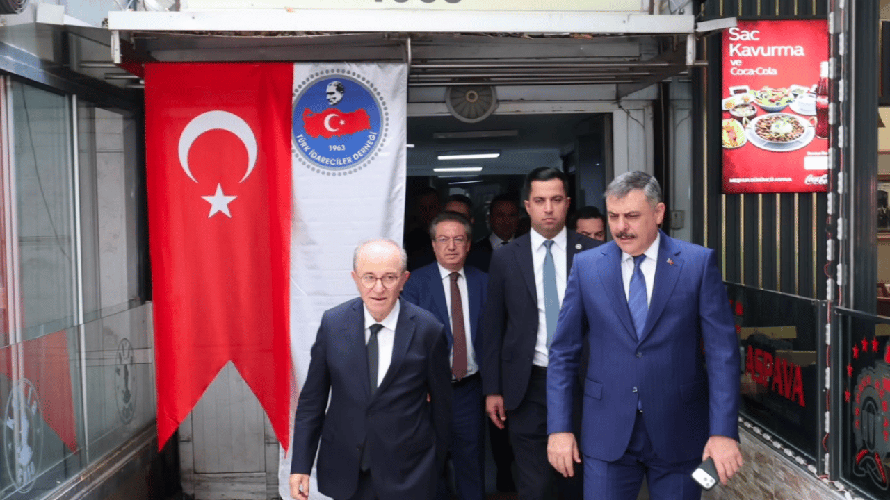 Foto - Bakan Çiftçi’den Türk İdareciler Derneği'ne ziyaret: ‘Terörsüz Türkiye’ brifingleri sürüyor