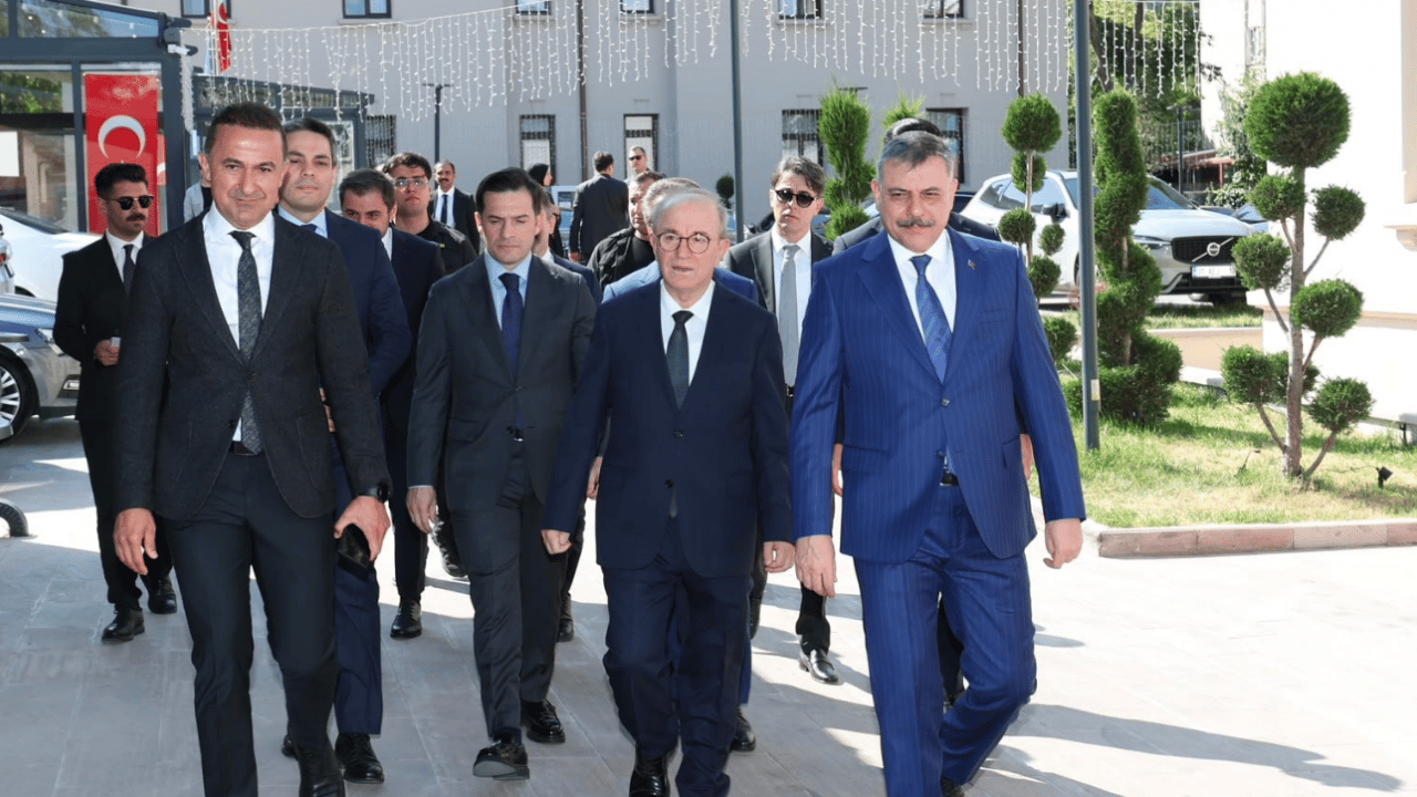 Foto - Bakan Çiftçi’den Türk İdareciler Derneği'ne ziyaret: ‘Terörsüz Türkiye’ brifingleri sürüyor