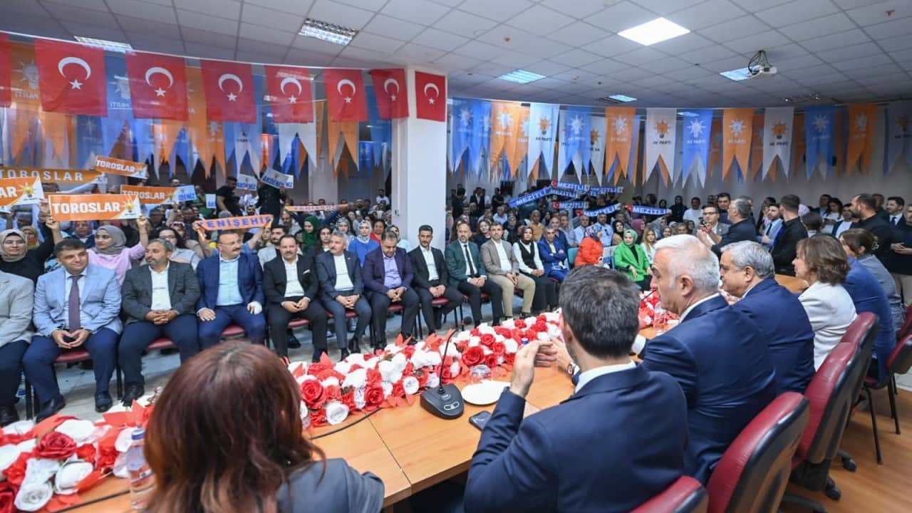 Foto - Bakan Ersoy, 'Mersin turizmde cazibe merkezine dönüşüyor' diyerek çağrı yaptı! Turizmde büyük sıçrama...