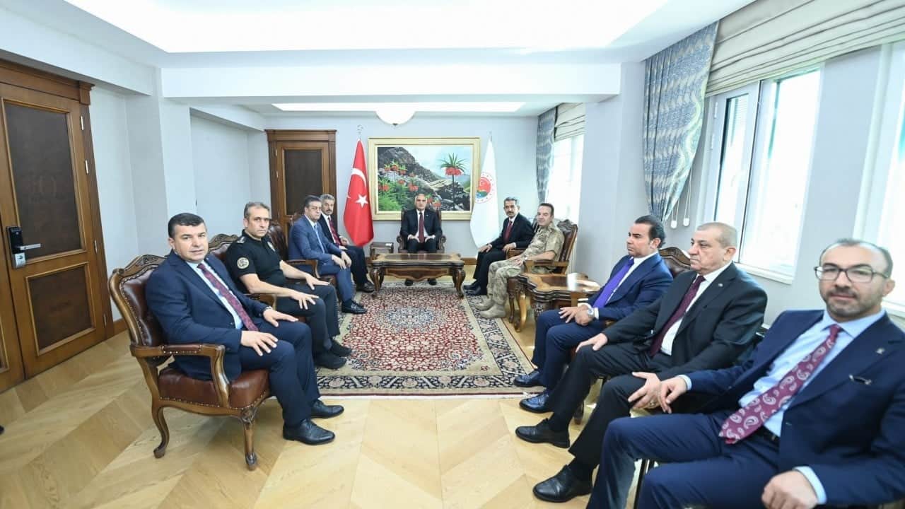 Foto - Bakan Ersoy Şırnak'ta devam eden projeleri ve yatırımlar hızlandı...