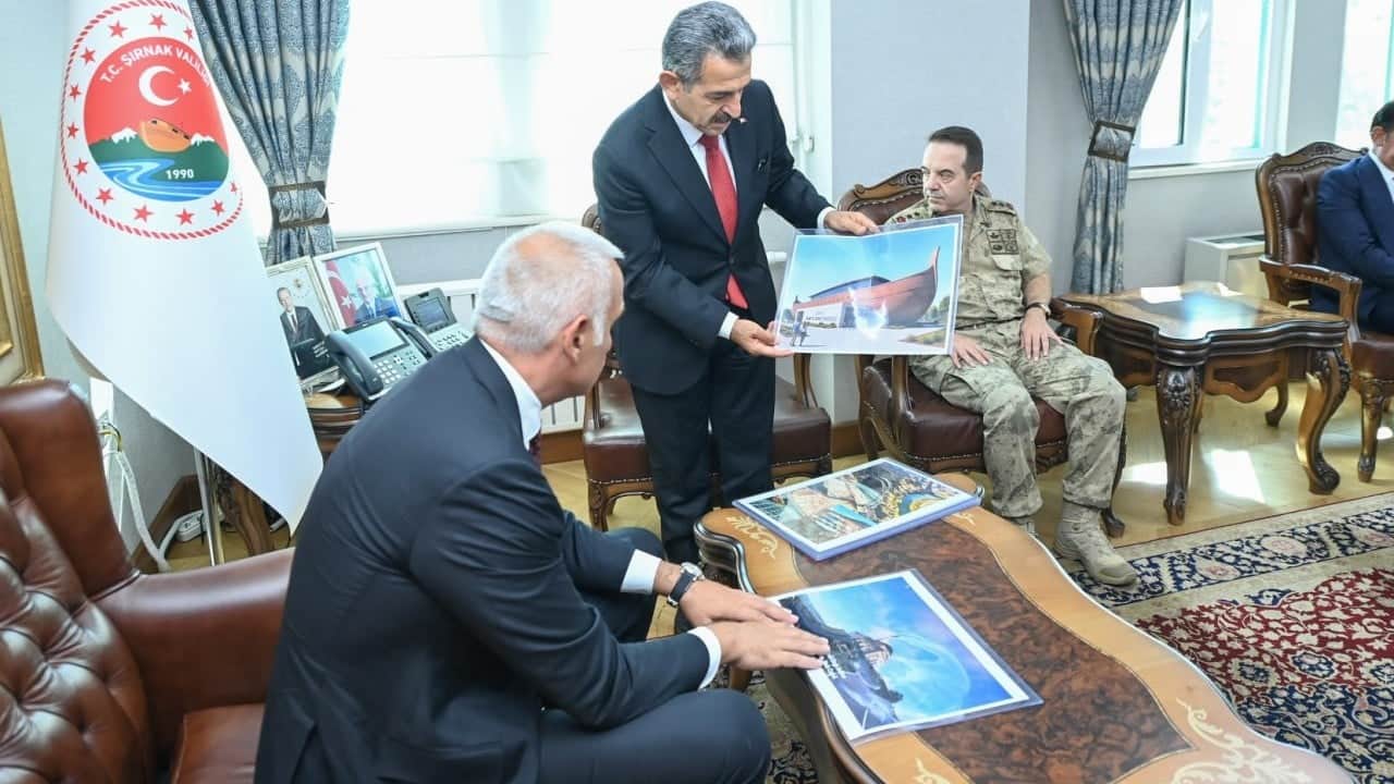 Foto - Bakan Ersoy Şırnak'ta devam eden projeleri ve yatırımlar hızlandı...
