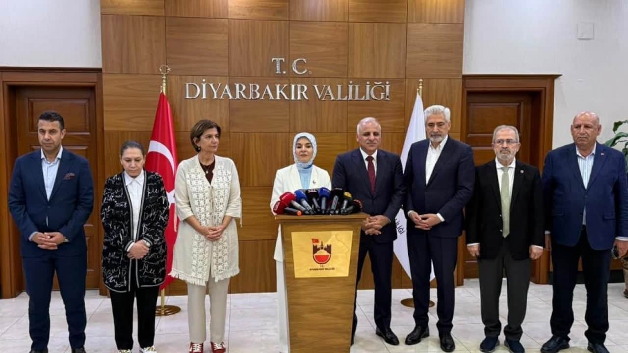 Foto - Bakan Göktaş: Güçlü aile, bizim geleceğimizdir Terör karşısında en büyük gücümüz aile