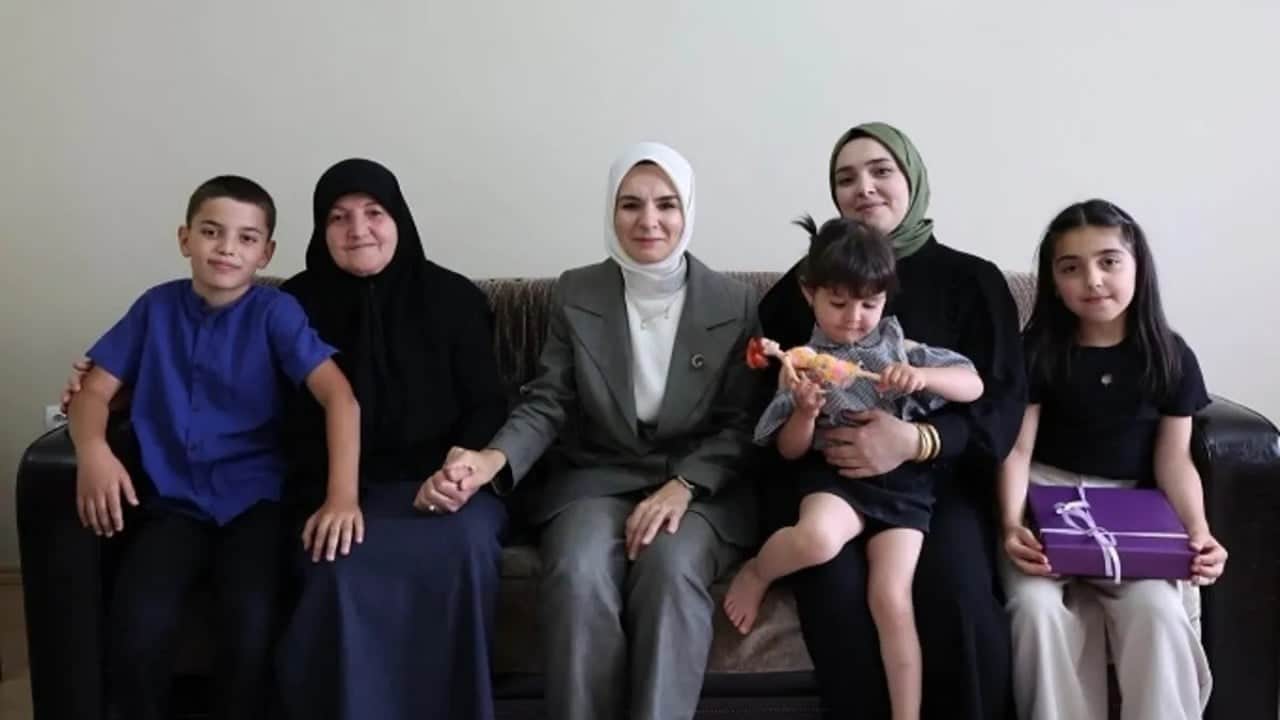 Foto - Bakan Göktaş: Güçlü aile, bizim geleceğimizdir Terör karşısında en büyük gücümüz aile