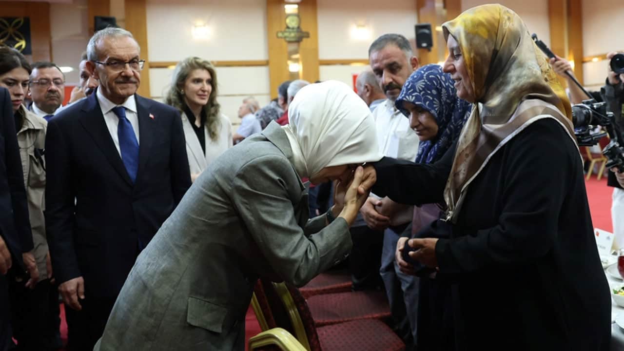 Foto - Bakan Göktaş, ‘Terörsüz Türkiye Kardeşlik Sofrası’nda konuştu: Ailelerimizi provoke etmek isteyenler var! Bunlara fırsat vermeyeceğiz
