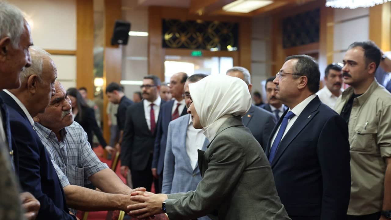 Foto - Bakan Göktaş, ‘Terörsüz Türkiye Kardeşlik Sofrası’nda konuştu: Ailelerimizi provoke etmek isteyenler var! Bunlara fırsat vermeyeceğiz