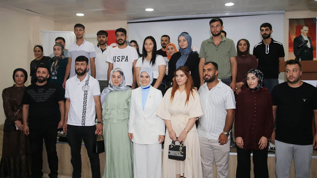 Foto - Bakan Göktaş’tan evlilik kredisinden yararlanan gençlere yeni müjdeler: İŞKUR'da öncelik, TOKİ’de özel kontenjan!