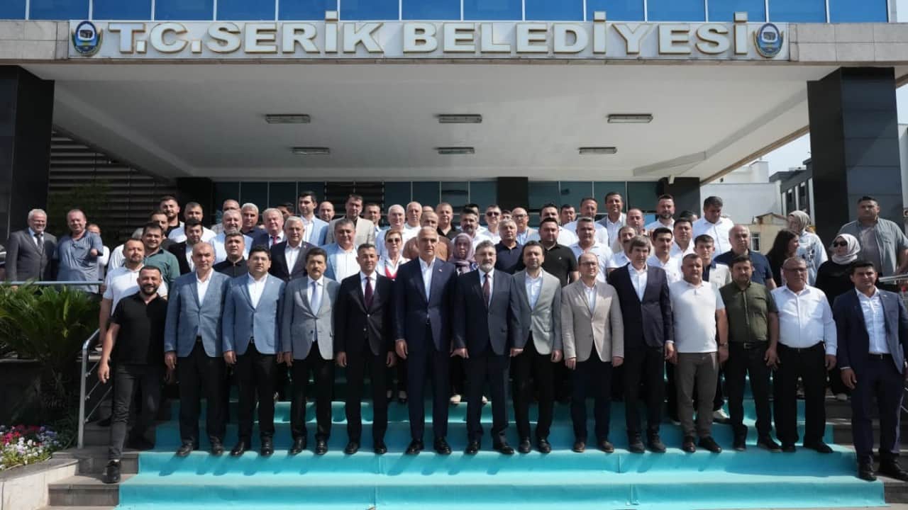 Foto - Bakan Nuri Ersoy'dan yeni evlenen çifte sürpriz