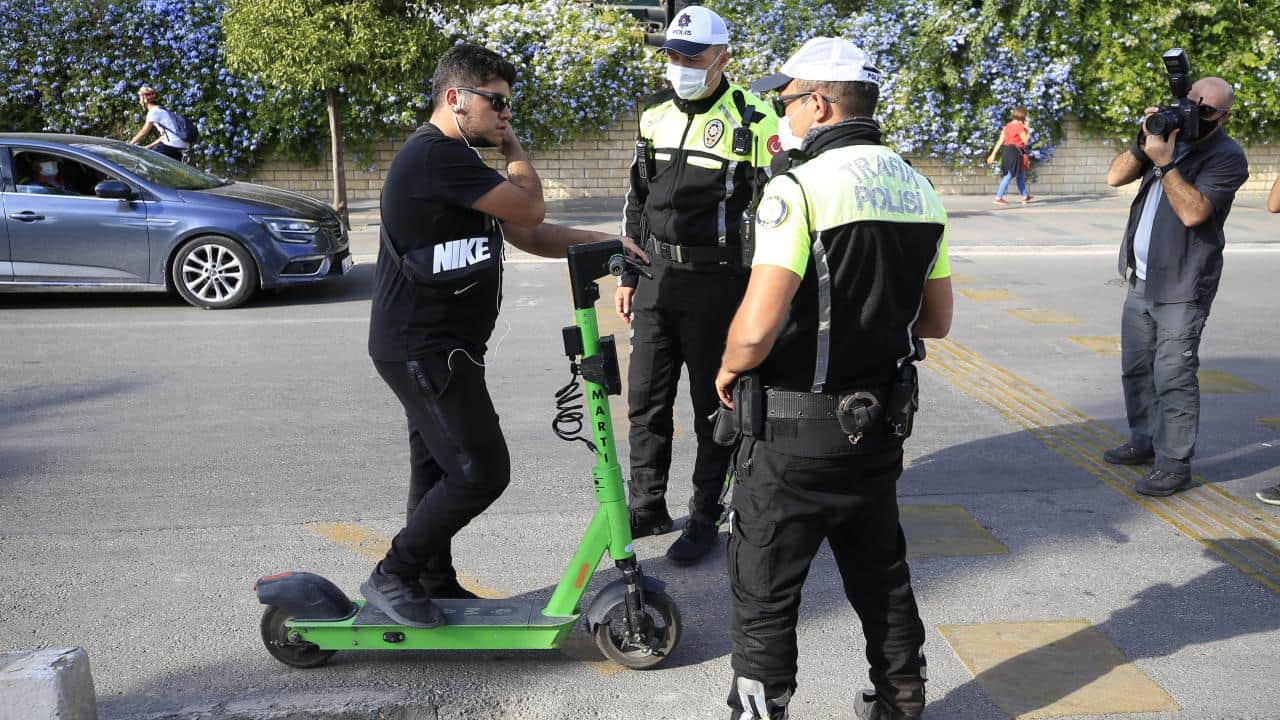 Foto - Bakan Uraloğlu şartları açıkladı! Elektrikli skuter sisteminde yeni dönem