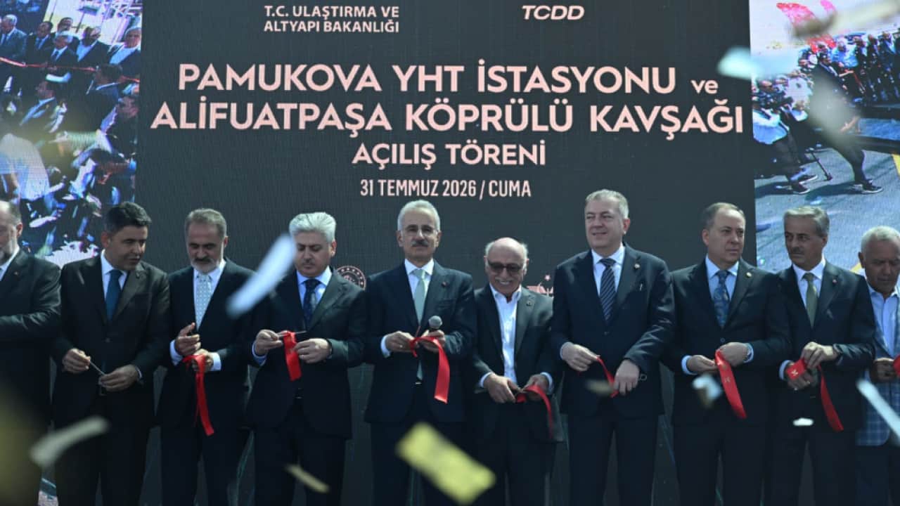 Foto - Bakan Uraloğlu'ndan çifte açılış: Sakarya'nın ulaşım ağı güçlendi!