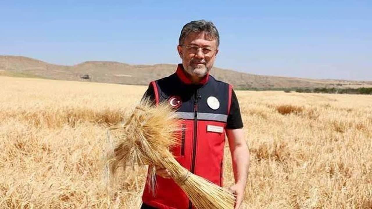 Foto - Bakan Yumaklı: Üreticimizin elinde ürün bırakmadık 140 milyon tonla sezonu kapatacağız