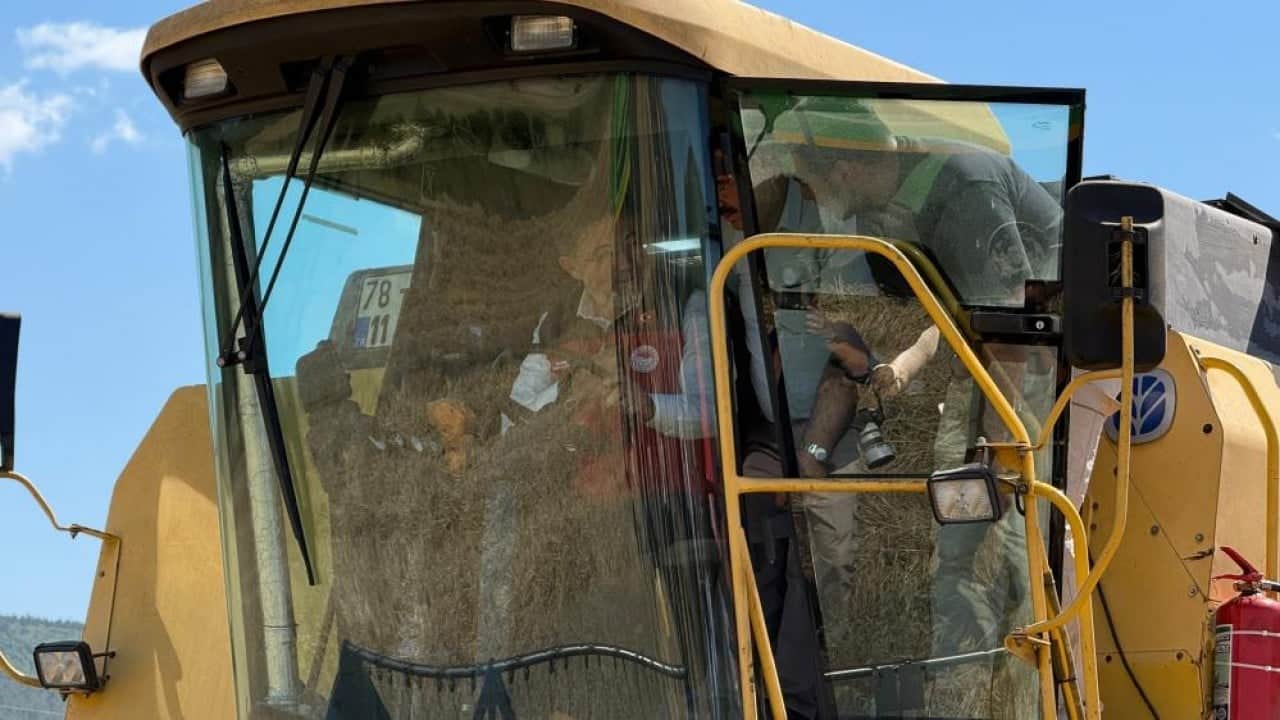 Foto - Bakan Yumaklı: Üreticimizin elinde ürün bırakmadık 140 milyon tonla sezonu kapatacağız