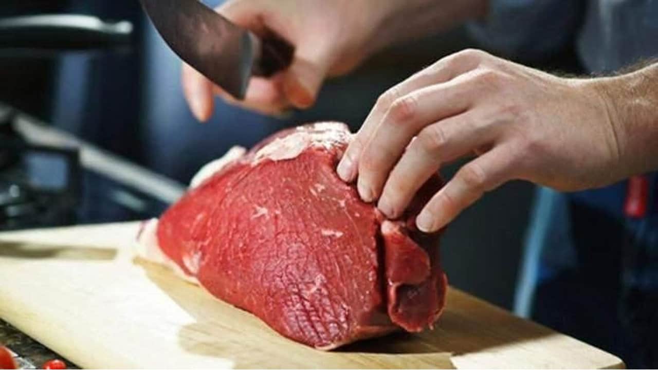 Foto - Bakanlık tek tek açıkladı! İşte en sık görülen 10 gıda hilesi: Sucuk ve salamda domuz eti