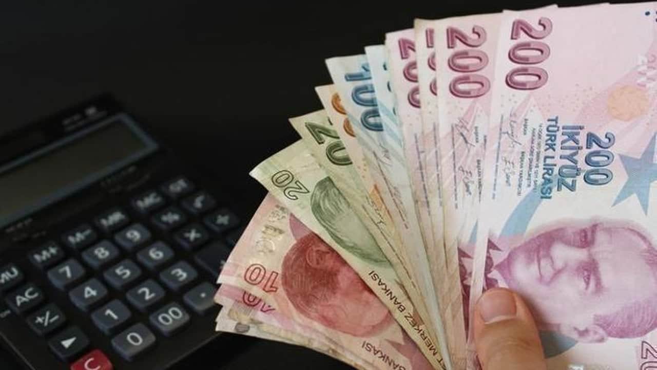 Foto - Bankada hesabı olanlar aman dikkat! Sadece bir dakikada bütün hesabı boşaltıyorlar: Bu saat aralıklarında kartı sakın ATM’ye sokmayın