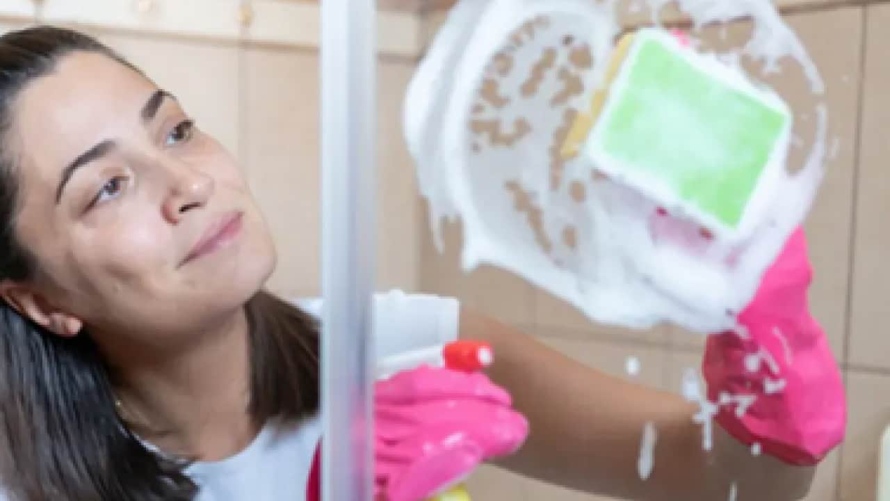Foto - Banyo temizliği yaparken dikkat: Küvete bu mutfak ürününü dökün çağrısı yapıldı! Çok etkisi var