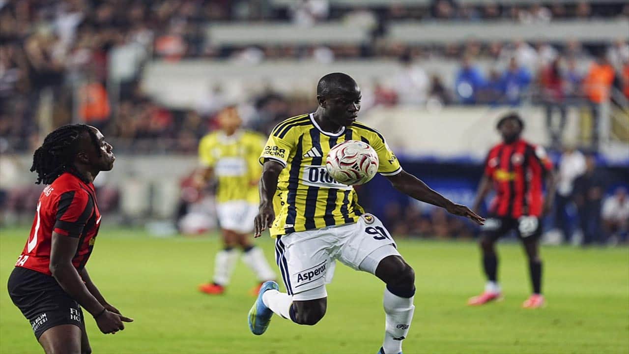 Foto - Başkent ekibi sürpriz yaptı! İsmail Kartal özür diledi