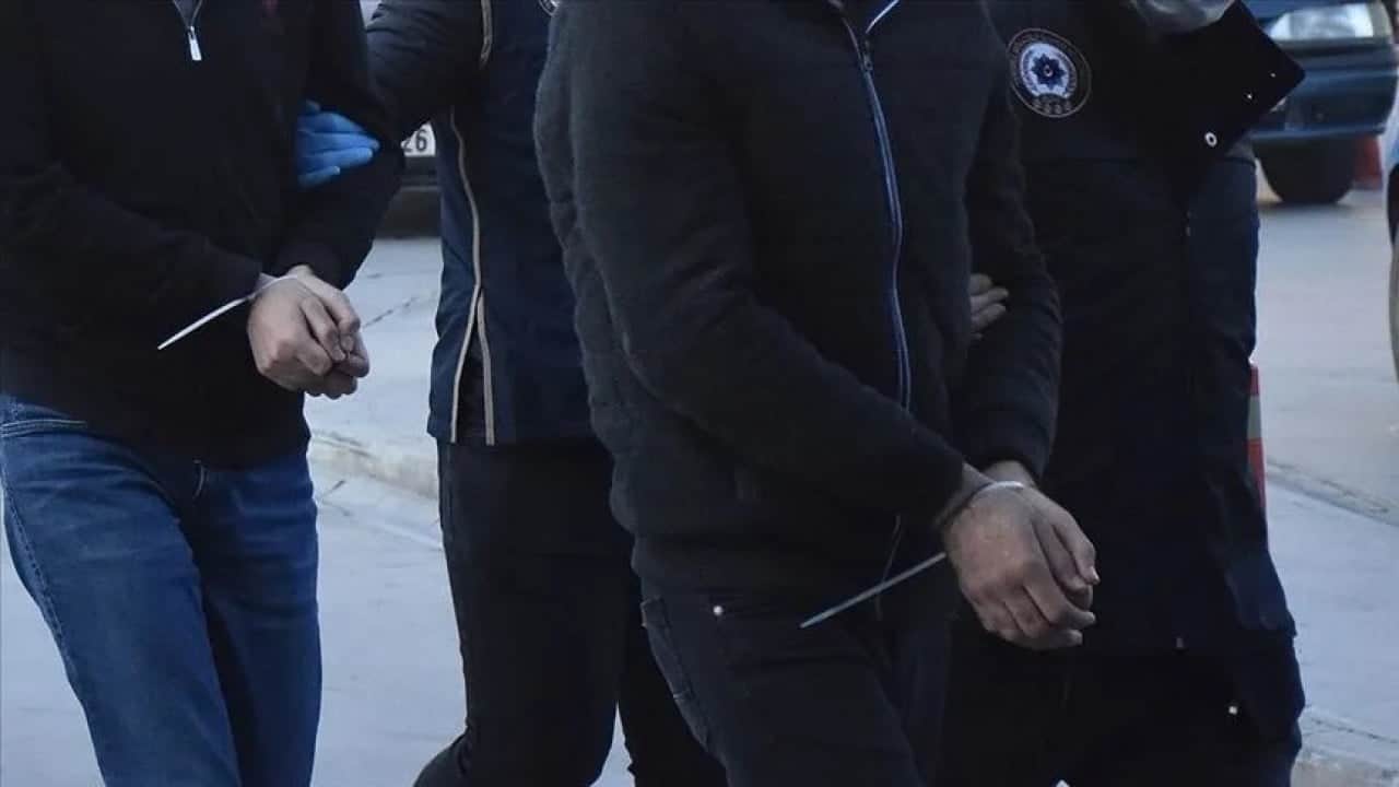 Foto - Başkentte sıcak saatler: Operasyon düzenlendi, onlarca gözaltı var
