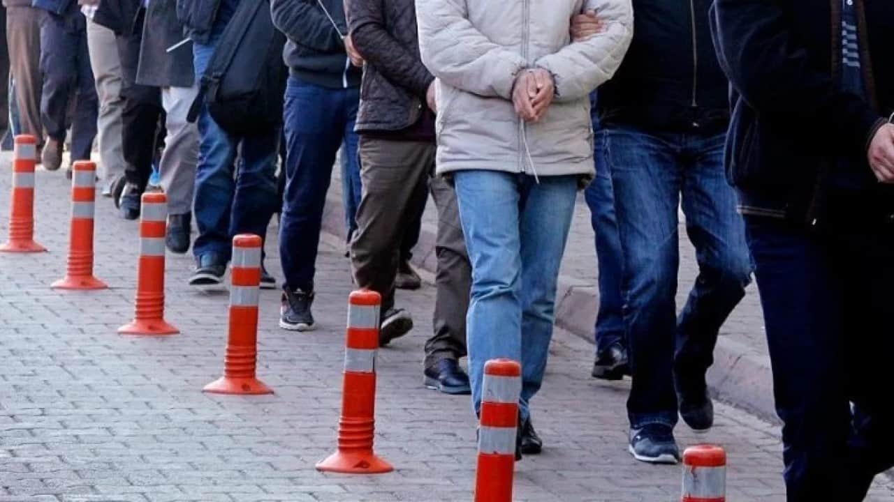 Foto - Başkentte sıcak saatler: Operasyon düzenlendi, onlarca gözaltı var