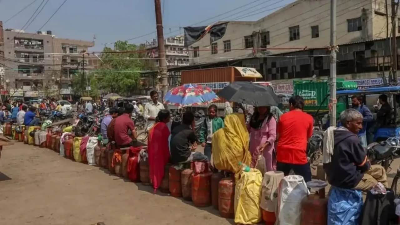 Foto - Benzinin yerini alacak yakıt sahneye çıktı: Otomobiller kilometrelerce mesafeyi sudan ucuza gidecek