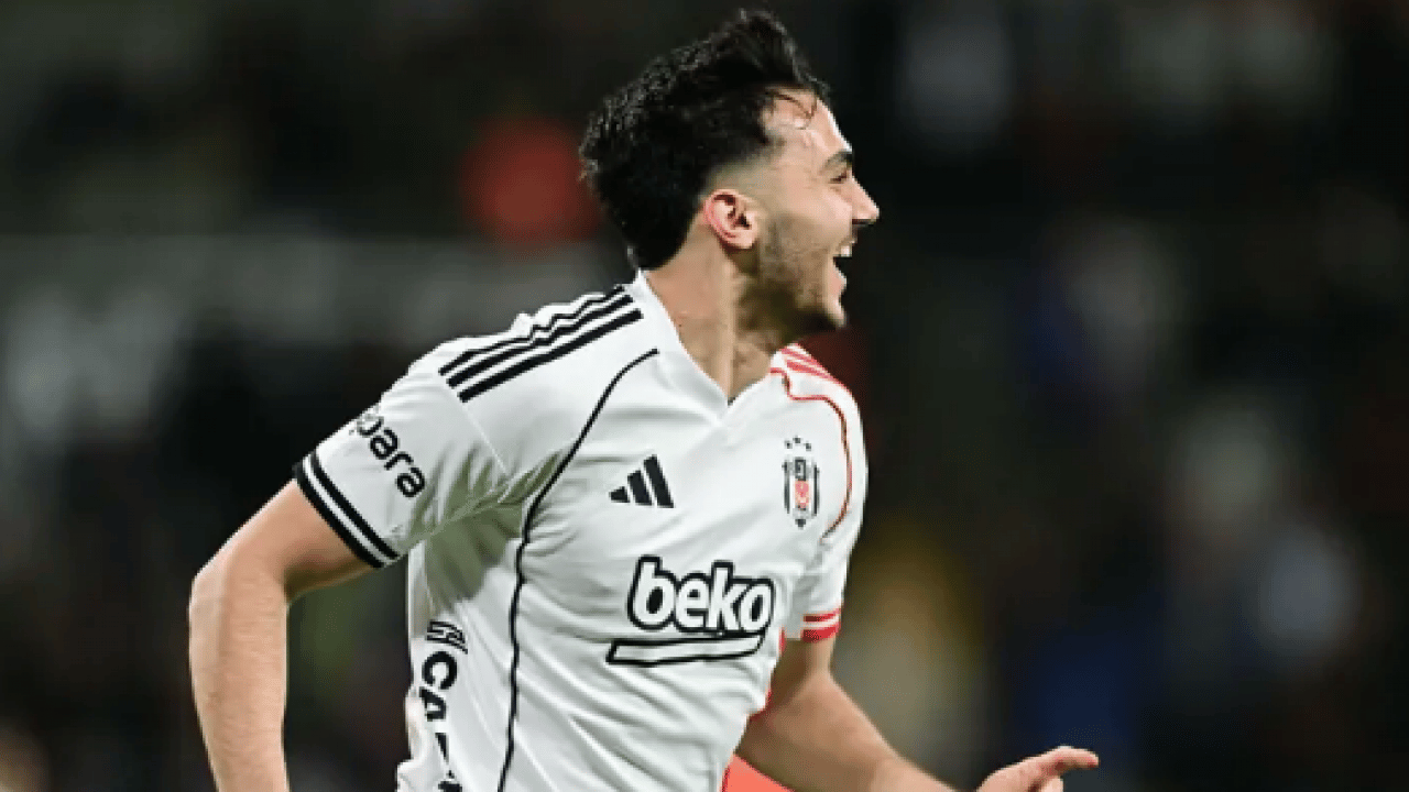 Foto - Beşiktaş'a talih kuşu kondu: Mustafa Hekimoğlu'na Avrupa'dan çılgın teklif!