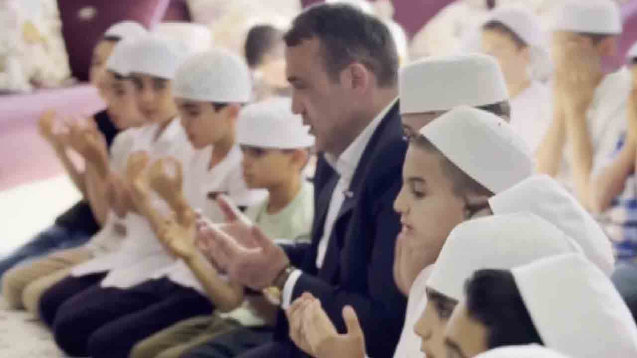 Foto - Bilecik’te Kur’an Kursu eğitmenlerine teşekkür: Vali’den hafız adaylarına destek ve tebrik ziyareti
