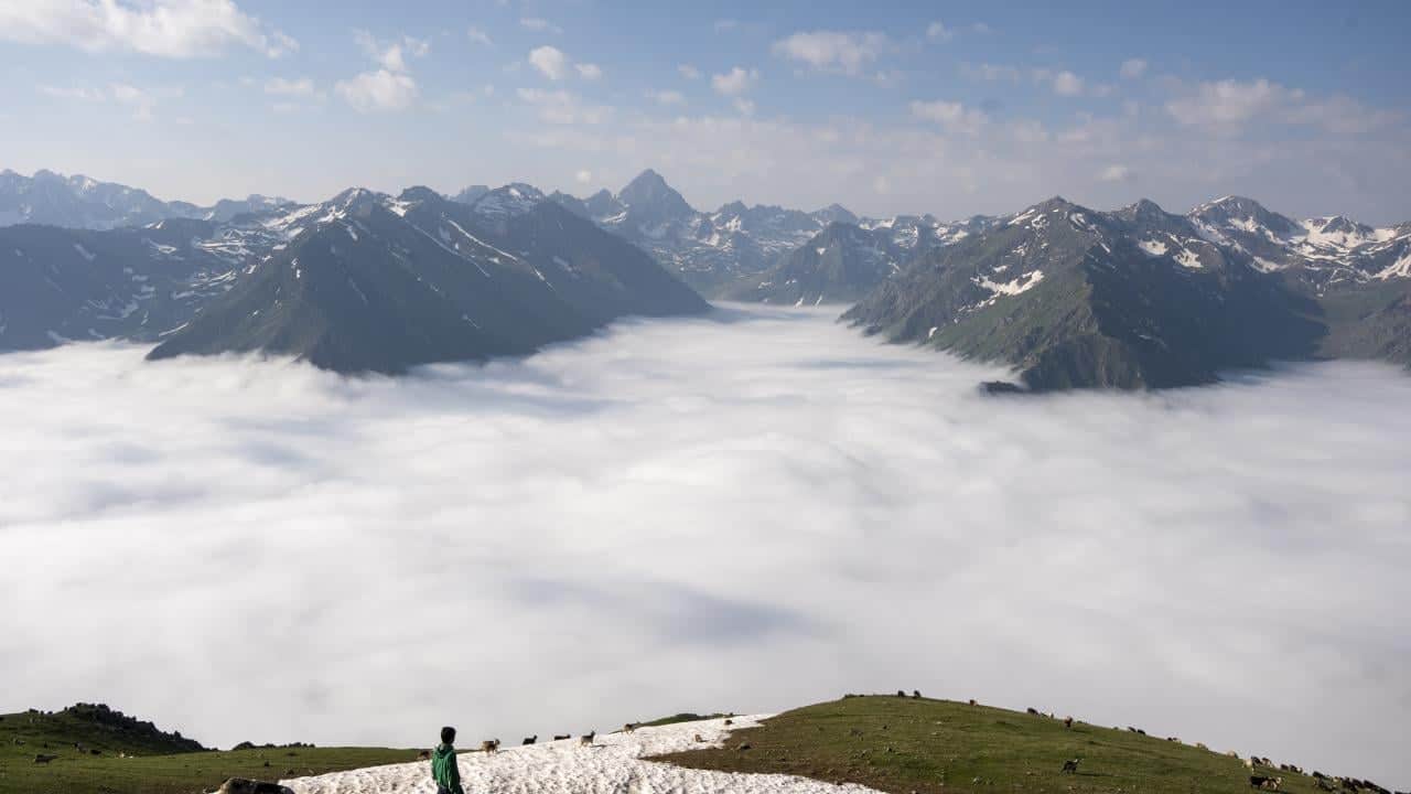 Foto - Bir başkadır Kaçkar Dağları! Yaylalarda bir gün böyle geçiyor…