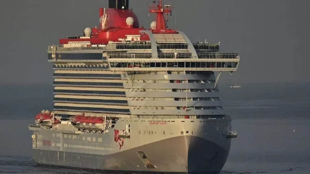 Foto - Bir dönem kanlı bıçaklı olduğumuz ülke, sınırımızdan sokmadığımız eşcinsellerin kruvaziyerine giriş izni vermedi! Türkiye’den cesaret aldılar, homolara limanlarını kapattılar