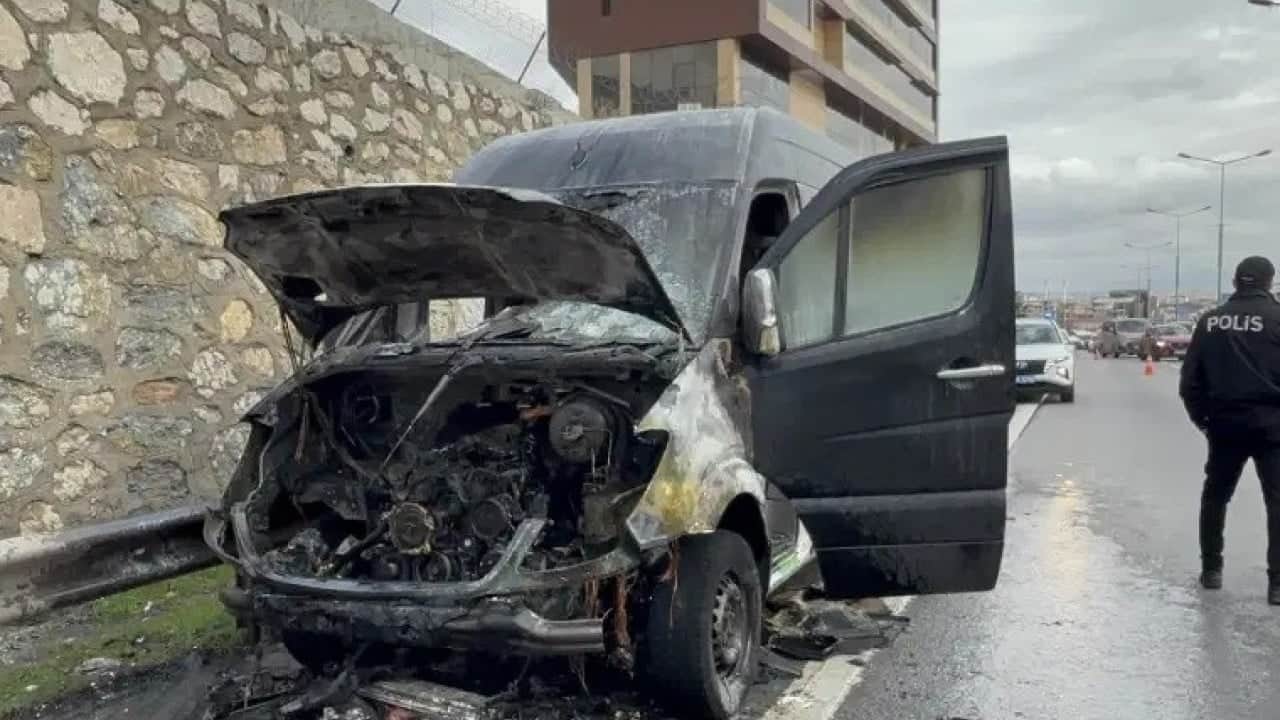 Foto - ‘Bir şey olmaz’ demeyin Bu hatalar araçları cayır cayır yakar