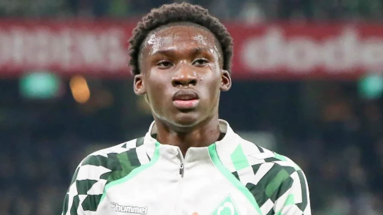 Bu hamlesi 10+4 kuralına yarayacak gibi.. Galatasaray'dan stopere U23 hamlesi!
