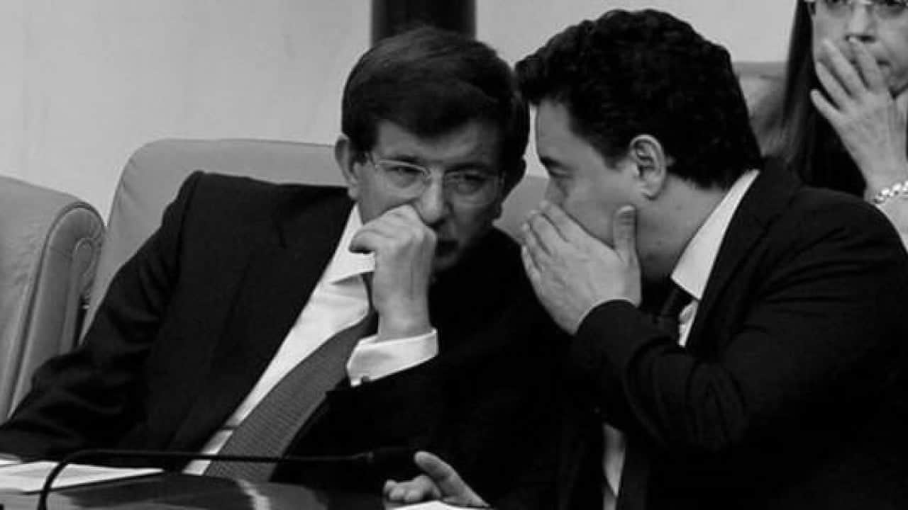 Foto - 'Bu saatten sonra Sayın Cumhurbaşkanı'nın karşısında olmam' diyerek siyaseti bıraktı