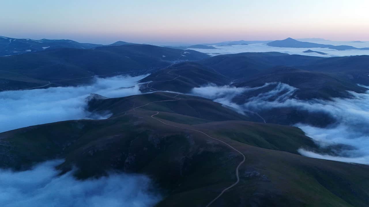 Foto - Bulutlar ayakların altına serildi! Ormanların arasını sis denizi kapladı