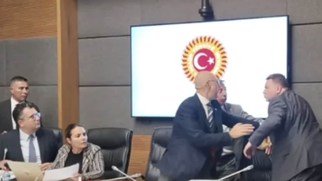 Foto - Büyük kavga çıktı! Alparslan Türkeş’in kızı Ayyüce Türkeş’ten MHP’ye skandal sözler