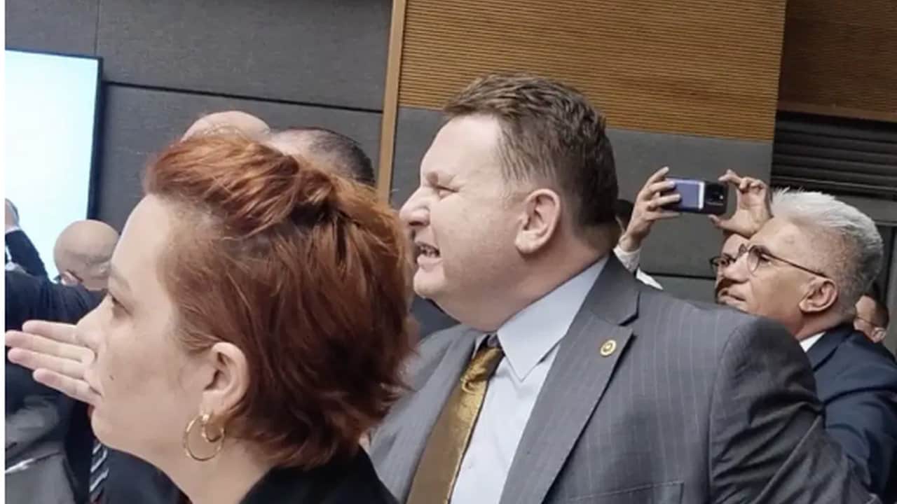 Foto - Büyük kavga çıktı! Alparslan Türkeş’in kızı Ayyüce Türkeş’ten MHP’ye skandal sözler