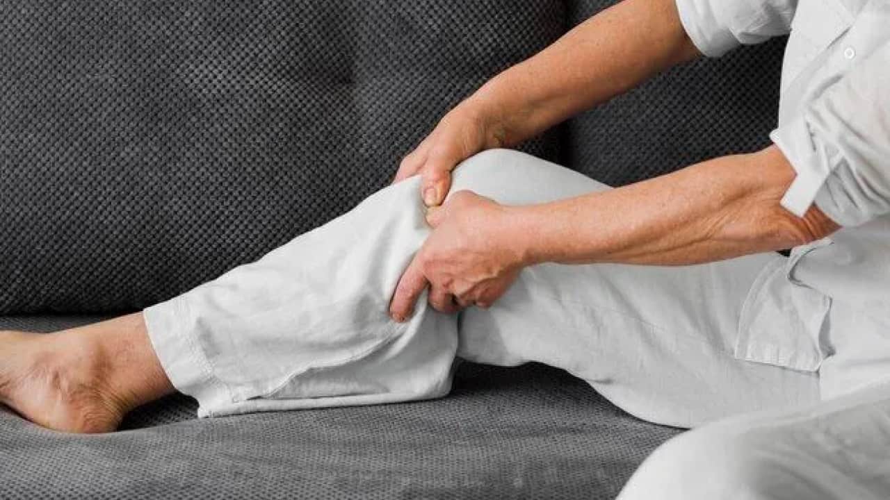 Foto - Canan Karatay dizdeki gizli tehlikeyi işaret etti! Ağrı kesici haplar çözüm değil