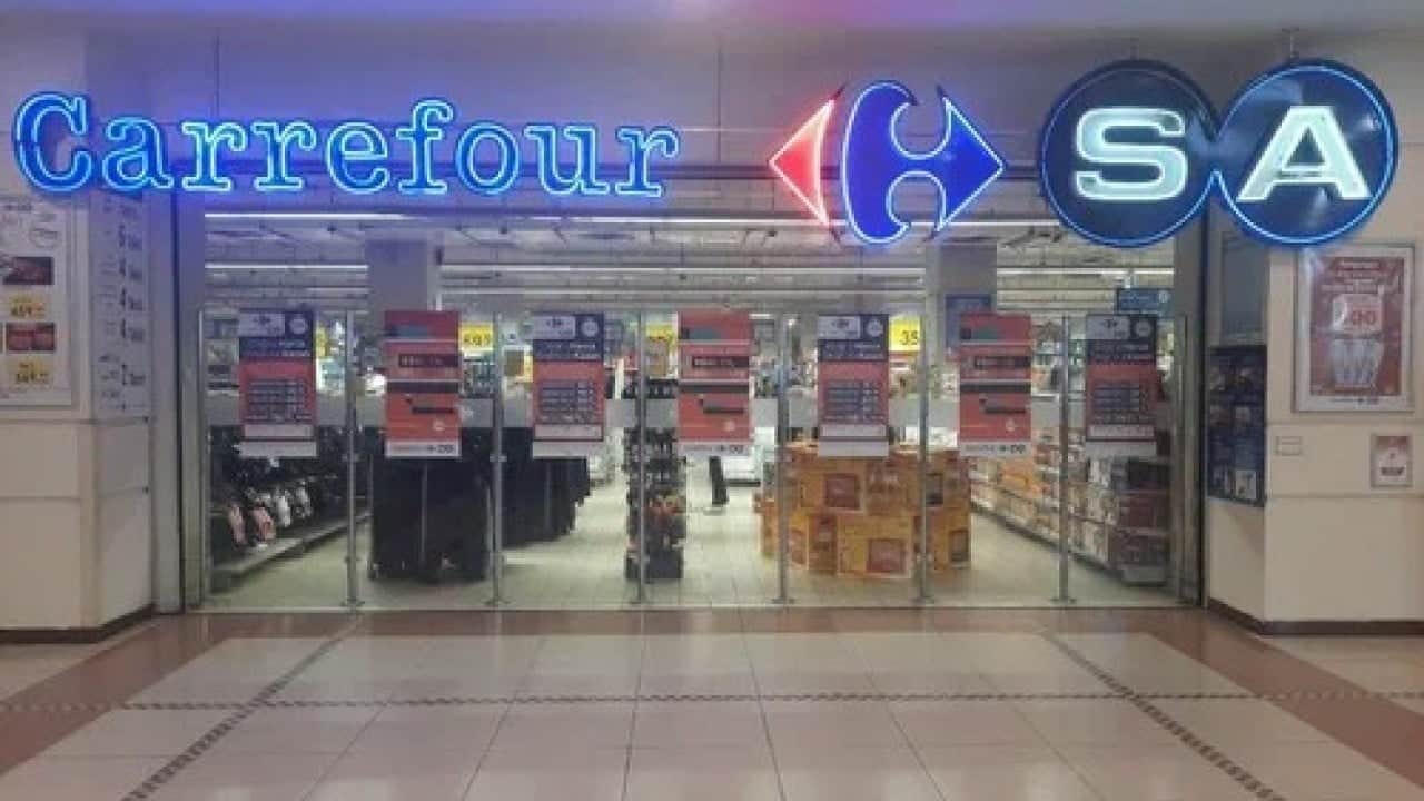 Foto - CarrefourSA el değiştirdi: KAP'a bir satış daha bildirildi