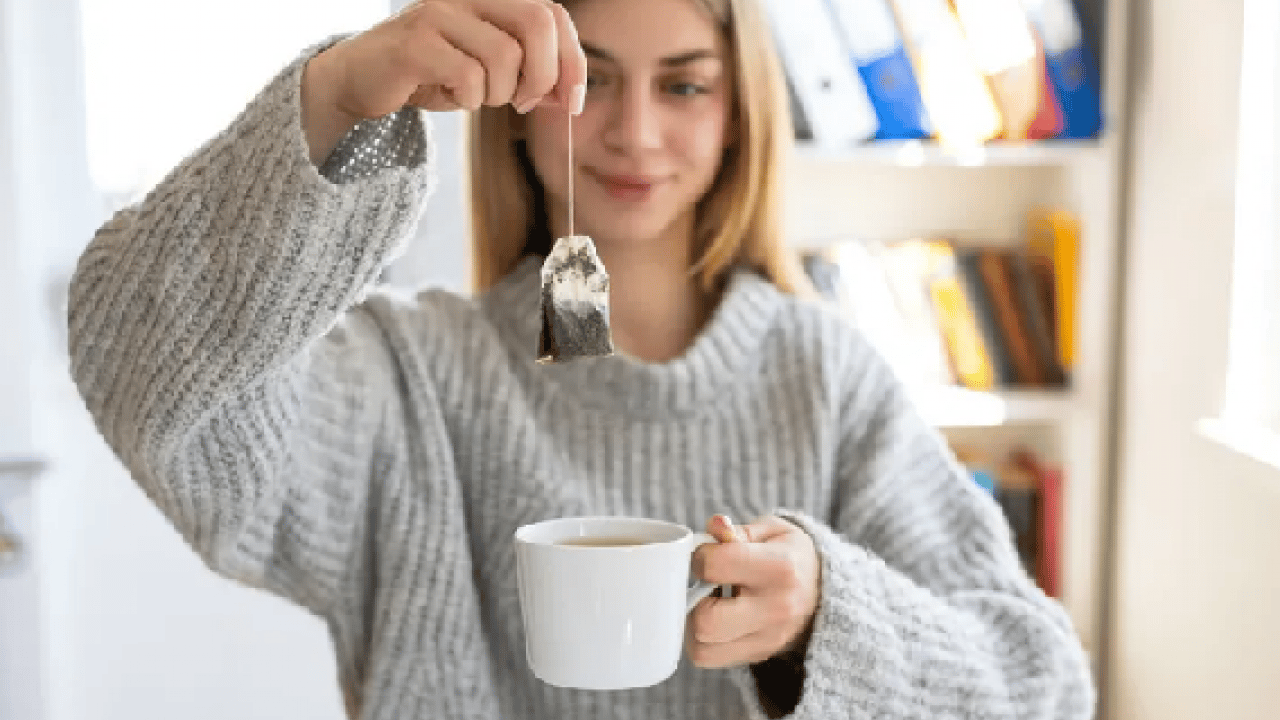 Foto - Çay değil plastik içiyorsunuz! En sağlıklı çay demleme yöntemi açıklandı